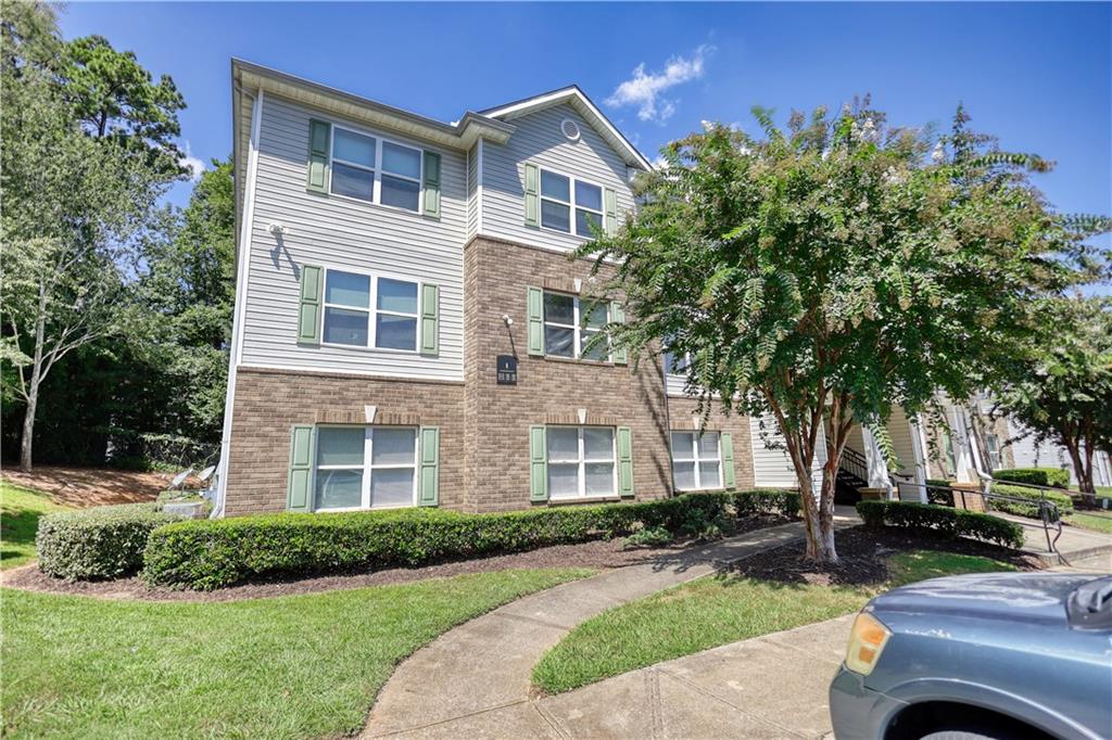 UNDER $100K – Unbeatable Value, Turnkey Condo!
This condo has been cared for with pride and is truly move-in ready!! Featuring 3 bedrooms and 2 full baths, it offers comfort (washer/ dryer connections), convenience, and affordability all in one. Enjoy an easy lifestyle with close access to public transportation, shopping, and major highways.
Inside, you’ll find a bright and functional layout with plenty of natural light and a spacious storage unit included for all your extras. At this price point, it’s a rare opportunity you don’t want to miss.