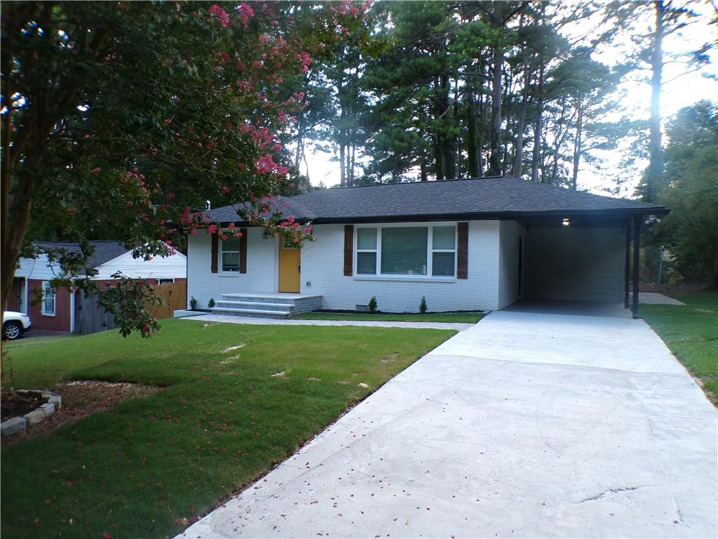 Fully Remodeled Stunner - 530 Park Valley Dr NW, Atlanta, GA 30318 3 Bed 2.5 Bath Turnkey & Gorgeous Step into this beautifully renovated home in Atlanta's vibrant Center Hill neighborhood. With classic hardwood floors throughout and high-end finishes, this 3-bedroom, 2.5-bath home is packed with style, comfort, and updates that matter. Highlights include: * Bright, open-concept living and dining space * Gorgeous kitchen with quartz counters, soft-close cabinets & stainless steel appliances * Custom tile work in all bathrooms * Spacious primary suite with walk-in closet and spa-like ensuite * Fresh paint, new roof, HVAC, plumbing, and electrical Enjoy outdoor living with a brand-new stone patio - perfect for entertaining or relaxing in your private backyard. Just minutes from Westside Park, the BeltLine, and Atlanta's hottest Westside developments. Schedule your private tour today - this move-in-ready