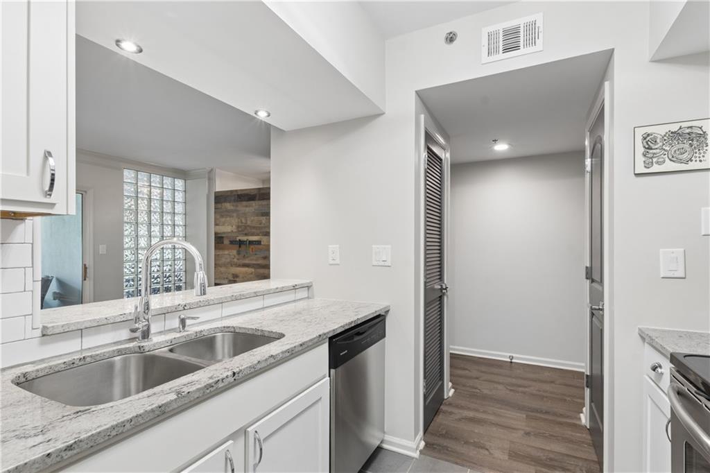 275 13th Street NE 210
