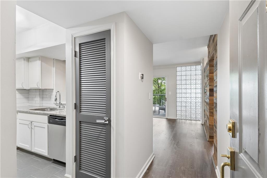 275 13th Street NE 210
