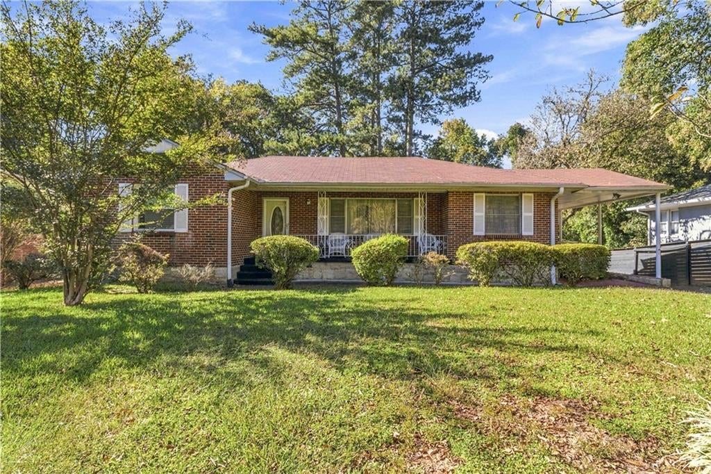 1305 Pollard Drive SW