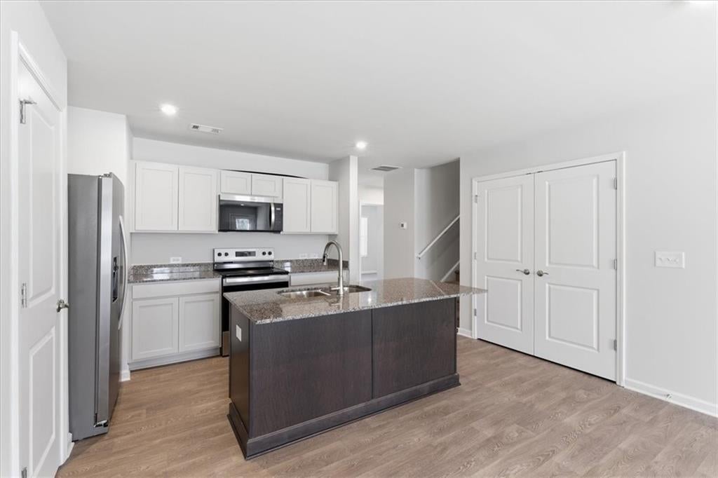 25 Silver Leaf Lane 41