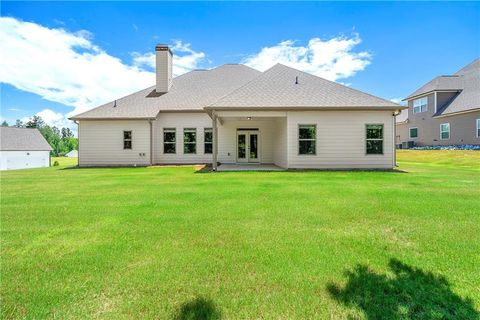 A home in Fairburn