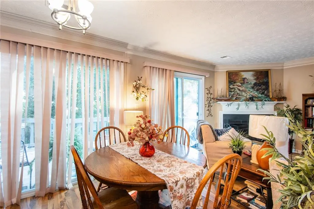 Norcross, Georgia 30093, United States, 2 Bedrooms Bedrooms, ,3 BathroomsBathrooms,Residential,Active,238108