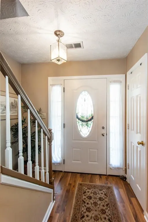 Norcross, Georgia 30093, United States, 2 Bedrooms Bedrooms, ,3 BathroomsBathrooms,Residential,Active,238108