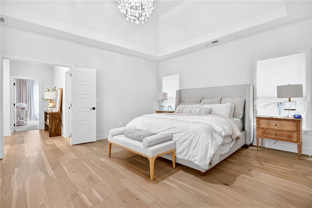 CAMBRIDGE WALK - Residential