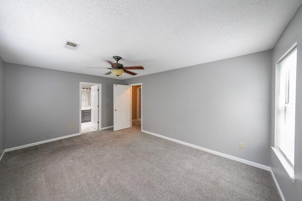 4228 Lakes End Drive, Kennesaw, Georgia image 7