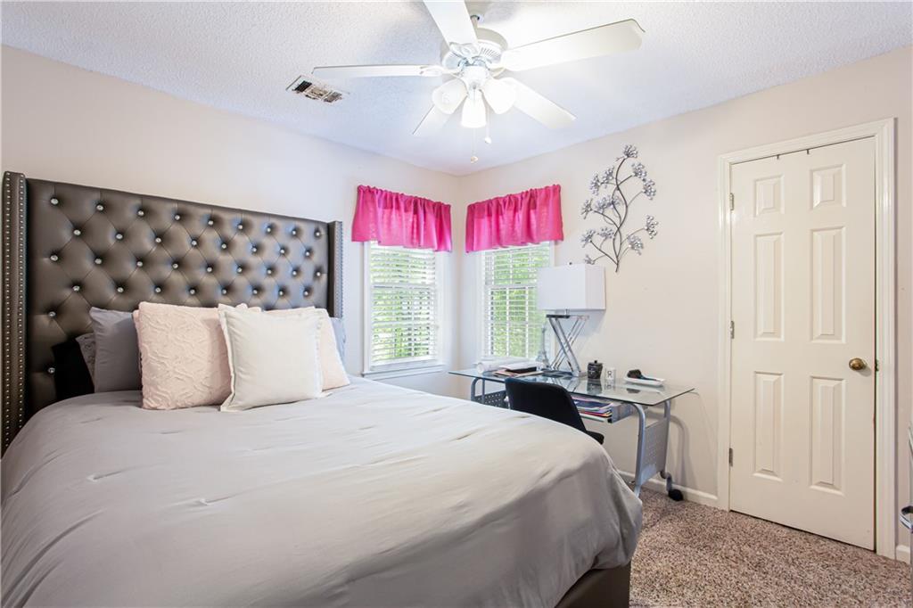 3612 Tree View Drive, Snellville, Georgia image 27