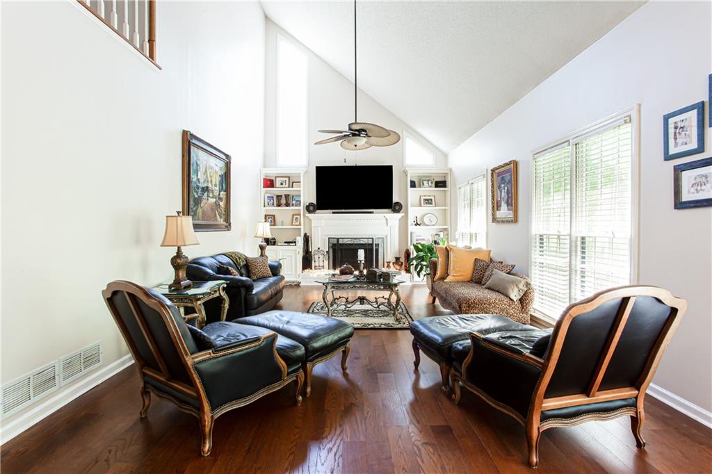 3612 Tree View Drive, Snellville, Georgia image 8