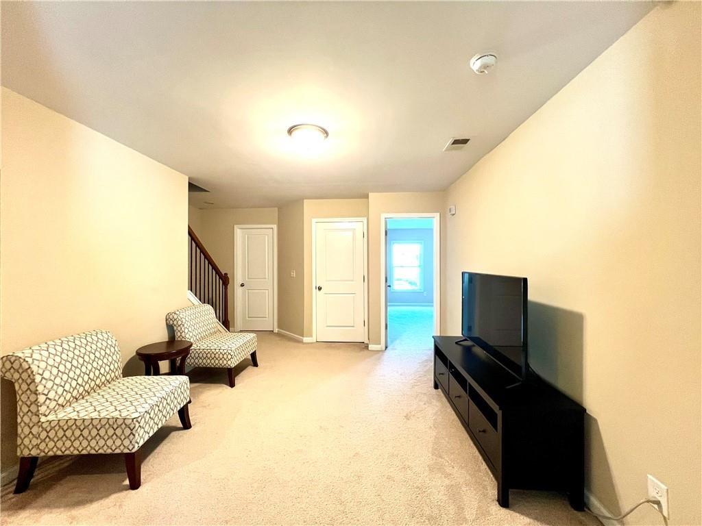 4125 Madison Bridge Drive, Suwanee, Georgia image 10