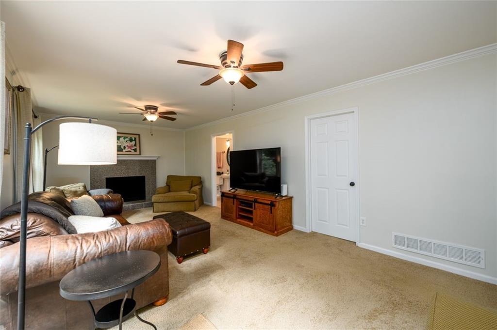 2804 Dunnington Circle, Chamblee, Georgia image 20