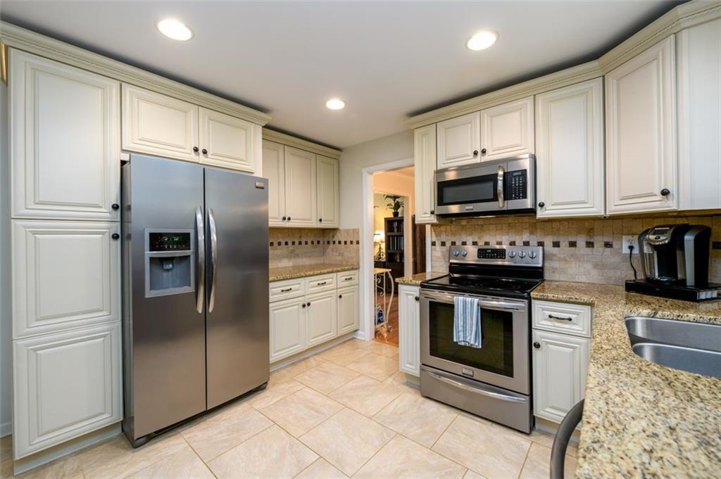 2804 Dunnington Circle, Chamblee, Georgia image 16