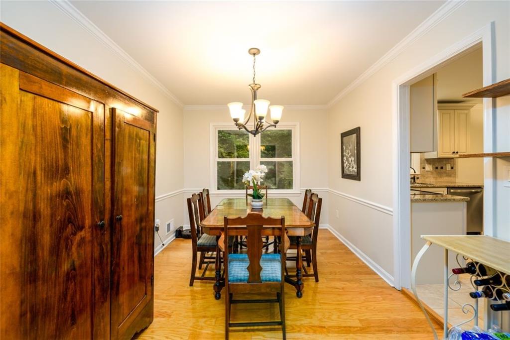 2804 Dunnington Circle, Chamblee, Georgia image 12
