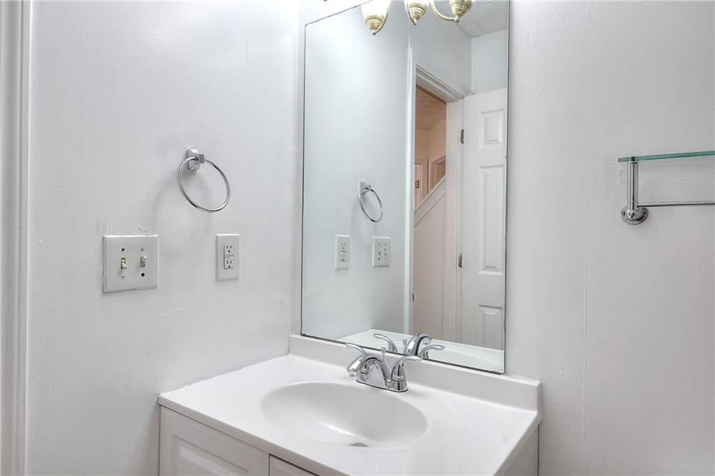 6502 Wellington Chase Court, Lithonia, Georgia image 13