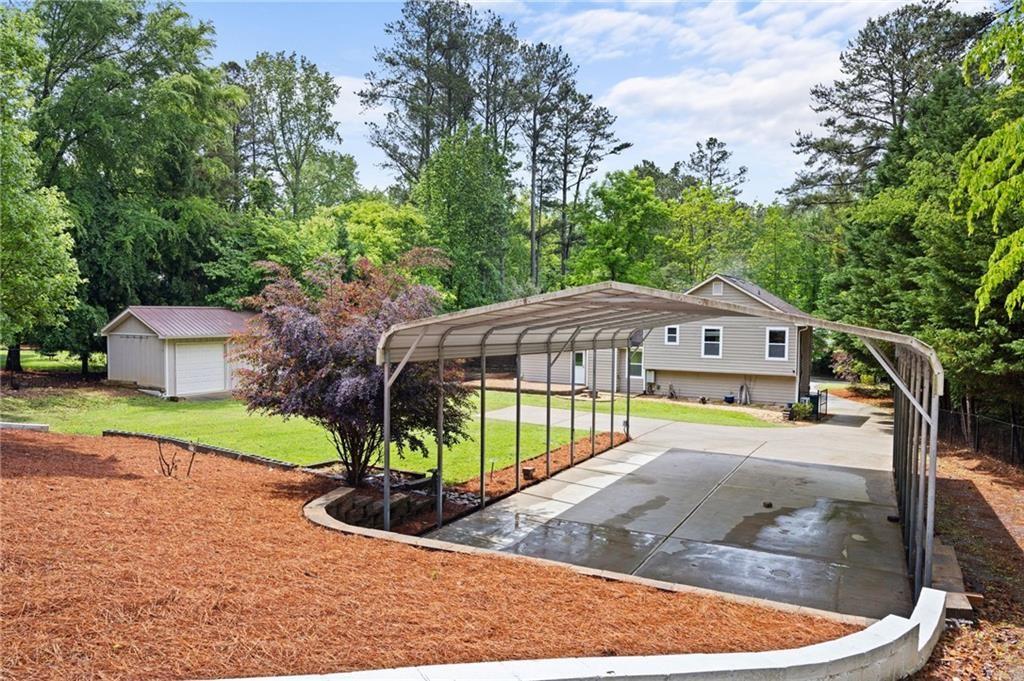 918 Victoria Landing Drive