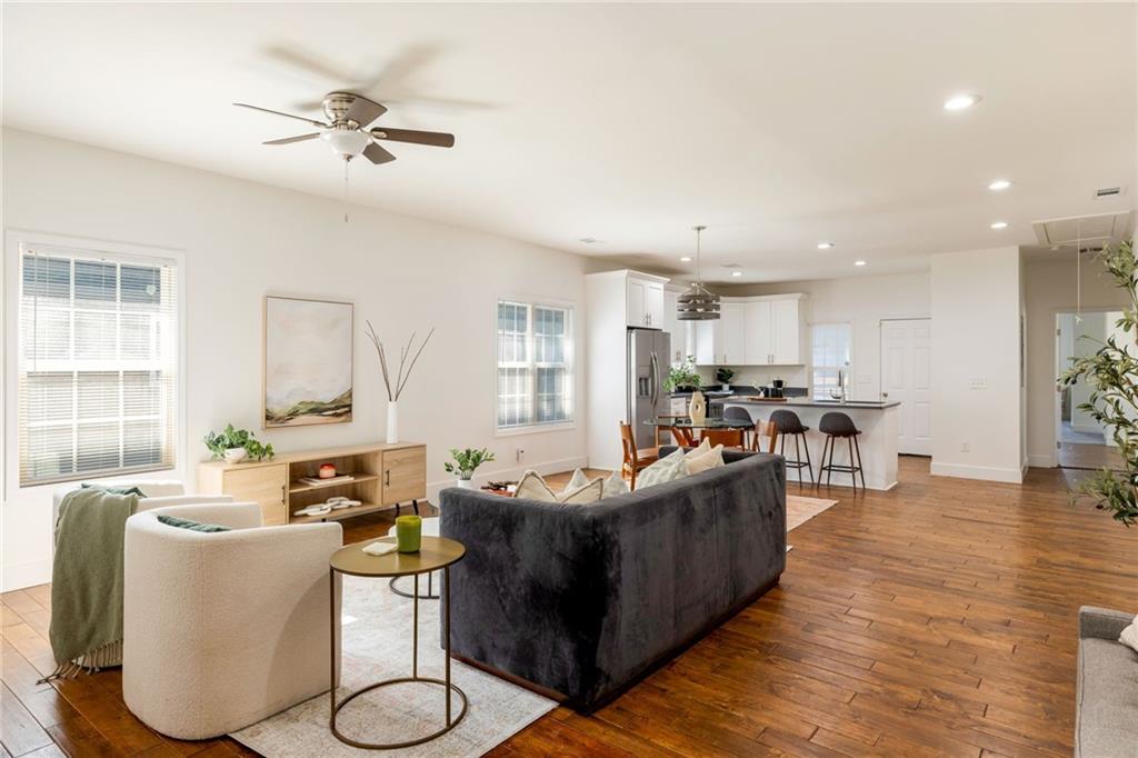 1247 Princess Avenue SW