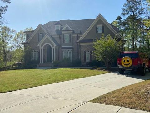 A home in Dacula