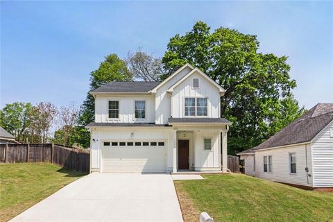 1673 Ware Avenue East Point GA 30344