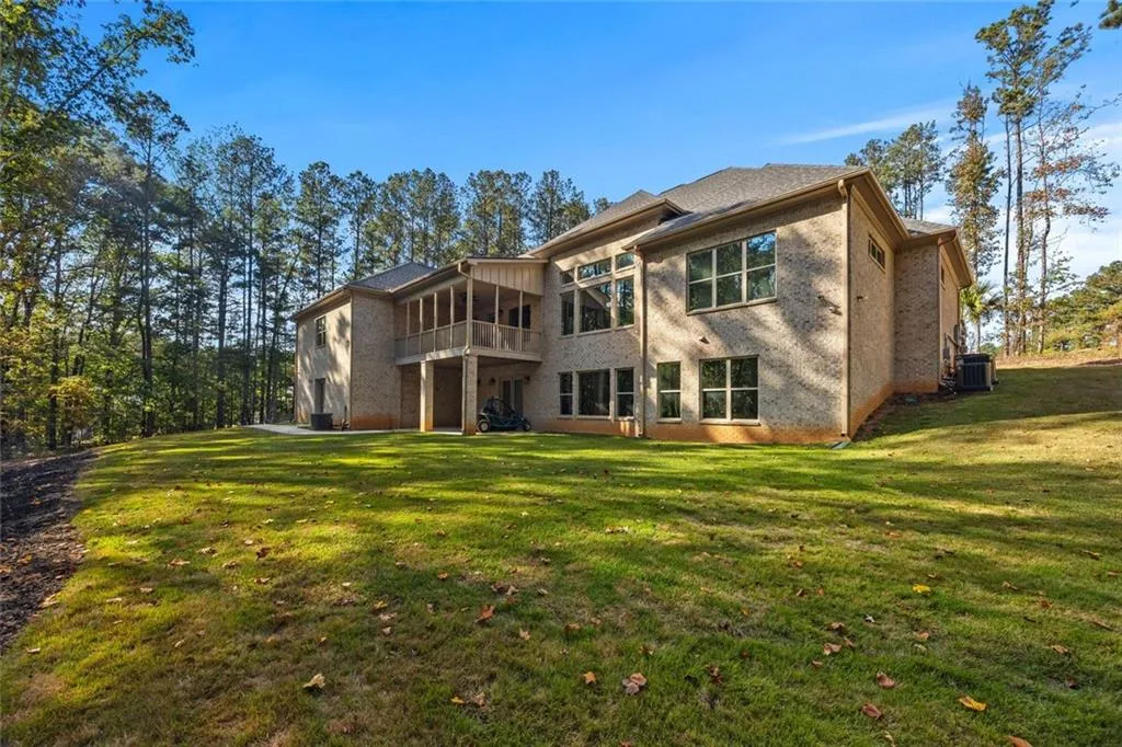 Fayetteville, Georgia 30214, United States, 5 Bedrooms Bedrooms, ,5 BathroomsBathrooms,Residential,Active,236387