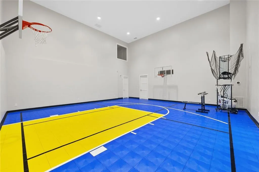 Fayetteville, Georgia 30214, United States, 5 Bedrooms Bedrooms, ,5 BathroomsBathrooms,Residential,Active,236387