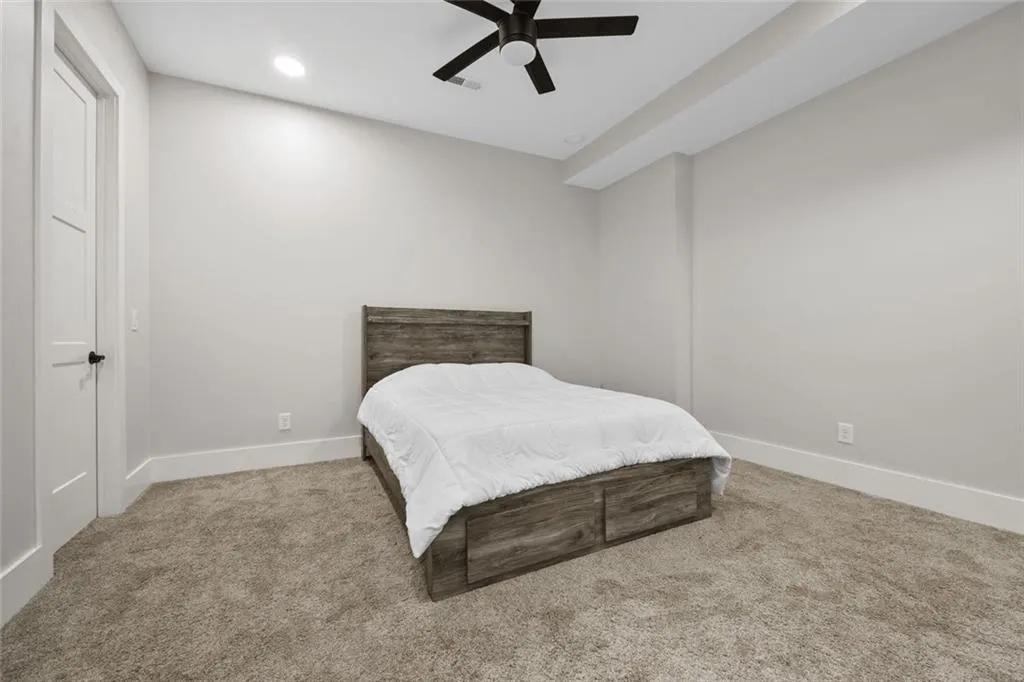 Fayetteville, Georgia 30214, United States, 5 Bedrooms Bedrooms, ,5 BathroomsBathrooms,Residential,Active,236387