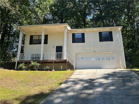Photo of 5323 Scarbrough Round, Stone Mountain, GA 30088 (MLS # 7641443)