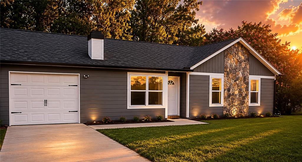 1818 Petite Lane