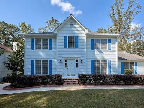 A home in Lilburn