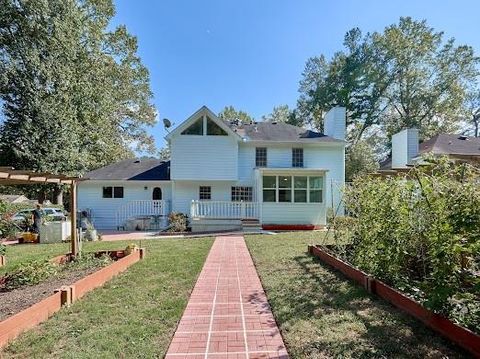 A home in Lilburn