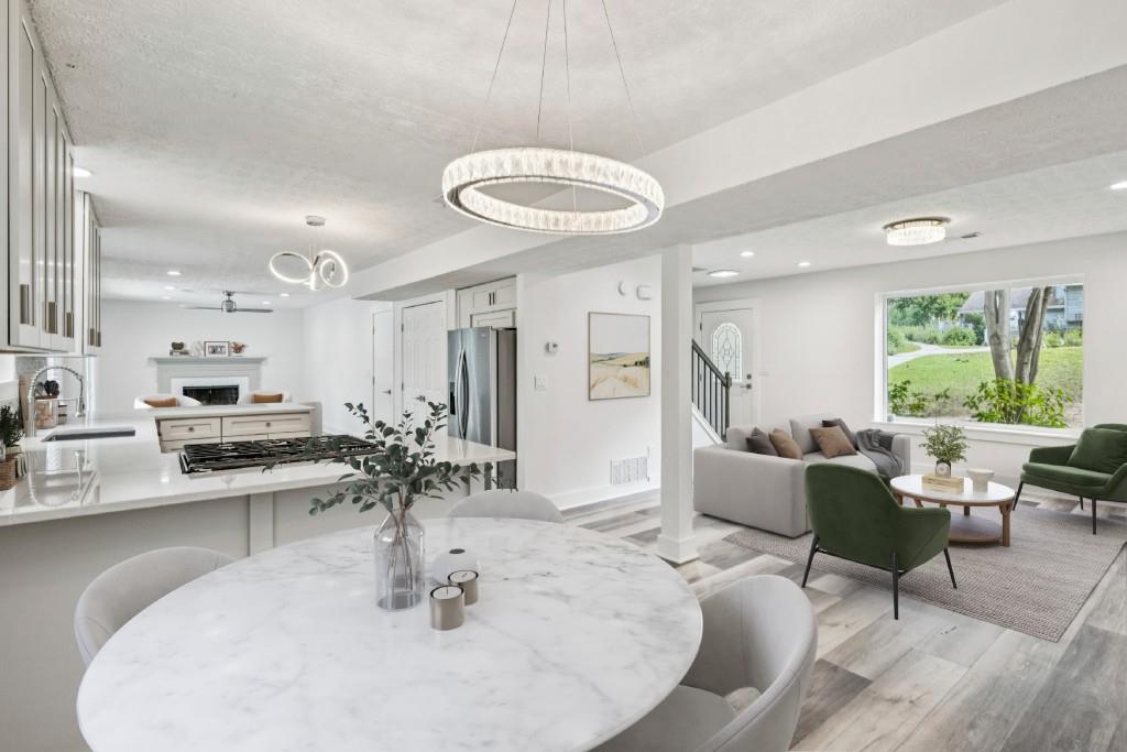 Kensington Square - Residential