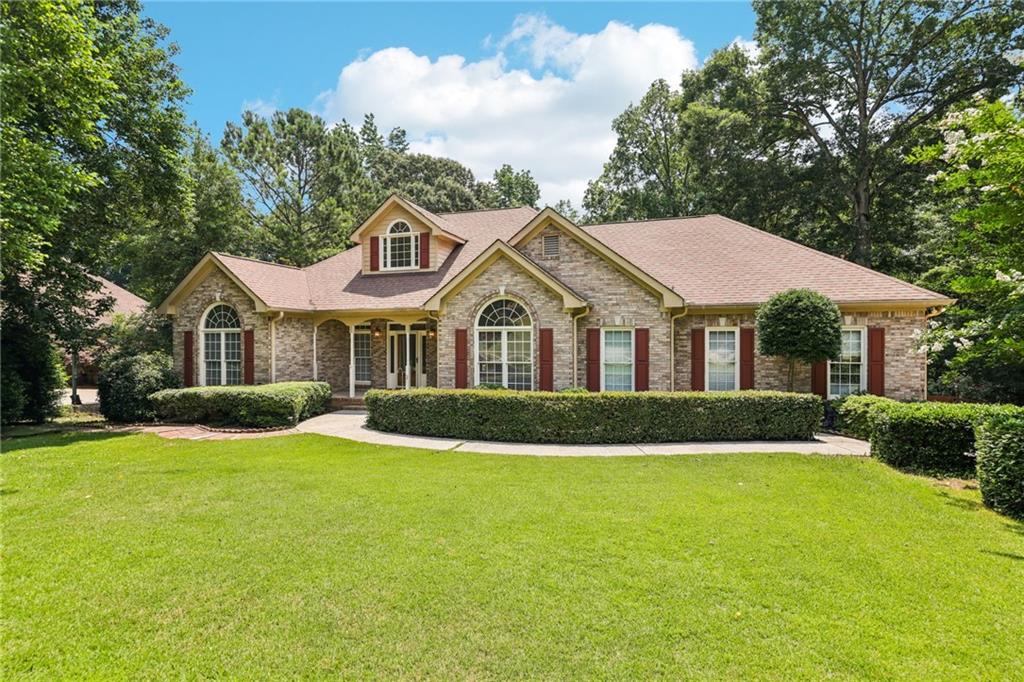 8110 Lakemont Close