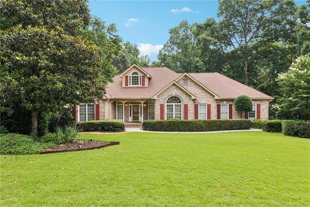 8110 Lakemont Close