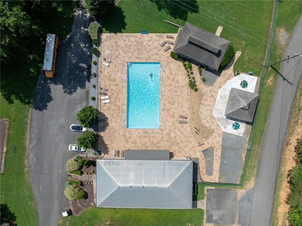 319 Peaceful Loop