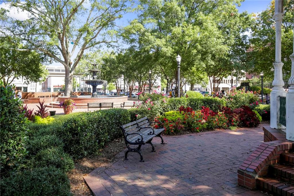 Lee's Crossing - Residential