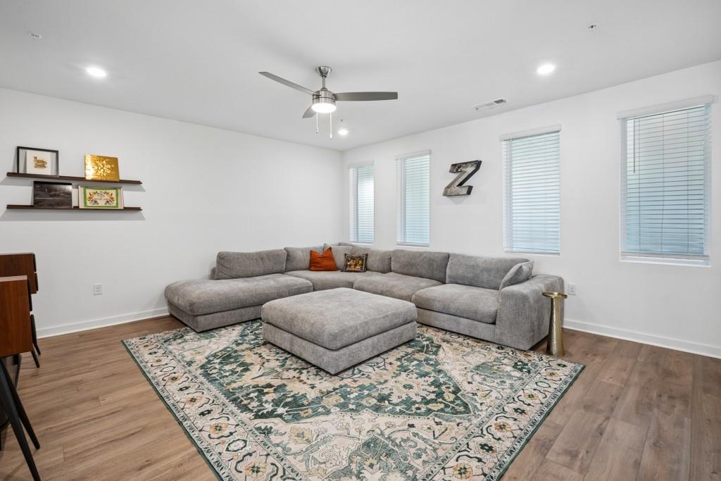 371 Grant Circle SE 1823