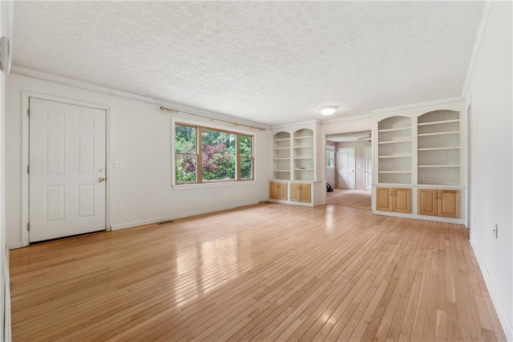 1926 Parkwood Road
