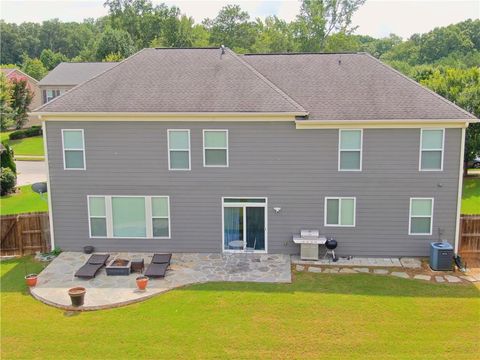 A home in Powder Springs