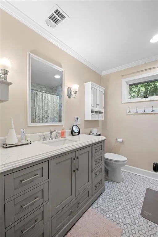 Roswell, Georgia 30075, United States, 4 Bedrooms Bedrooms, ,3 BathroomsBathrooms,Residential,Active,114934