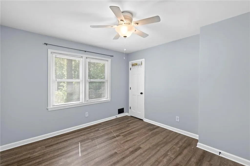 Roswell, Georgia 30075, United States, 4 Bedrooms Bedrooms, ,3 BathroomsBathrooms,Residential,Active,114934