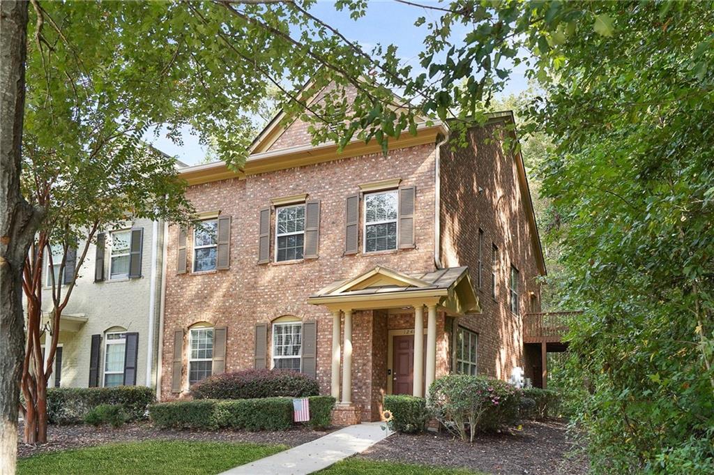 1240 Parktown Drive 4