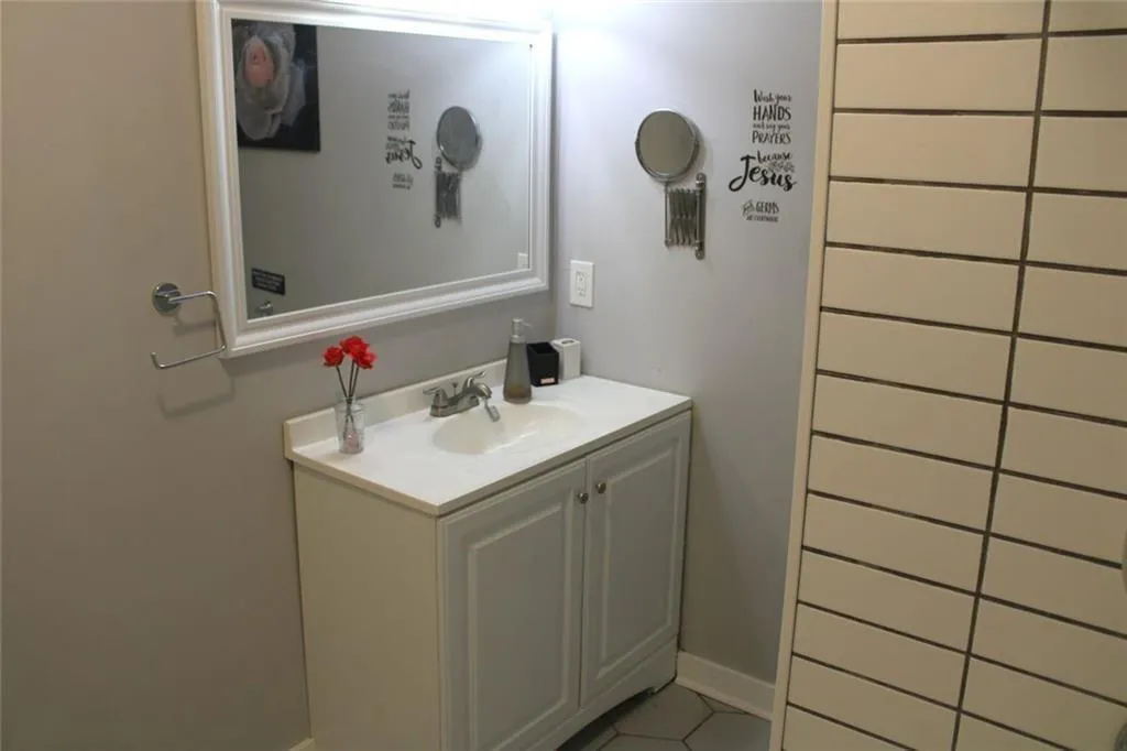 South Fulton, Georgia 30337, United States, 4 Bedrooms Bedrooms, ,3 BathroomsBathrooms,Residential,Active,207261