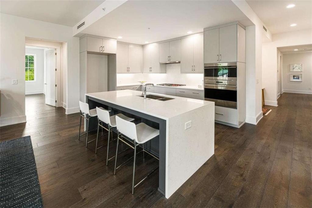 1200 Ponce de Leon Avenue B4