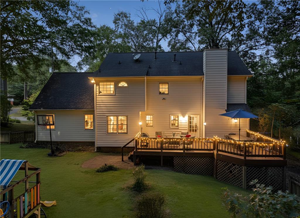 4880 Racquet Court