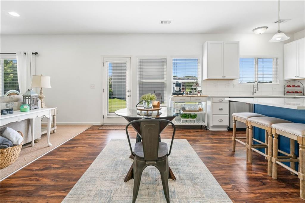 1560 Avalon Creek Road