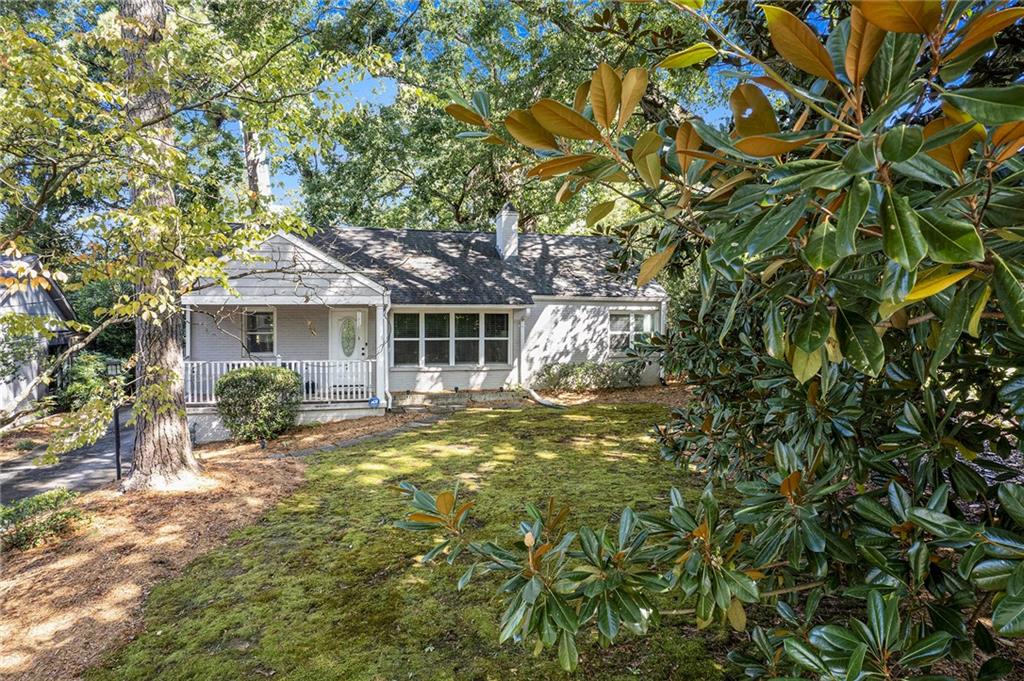 526 Rock Springs Road NE