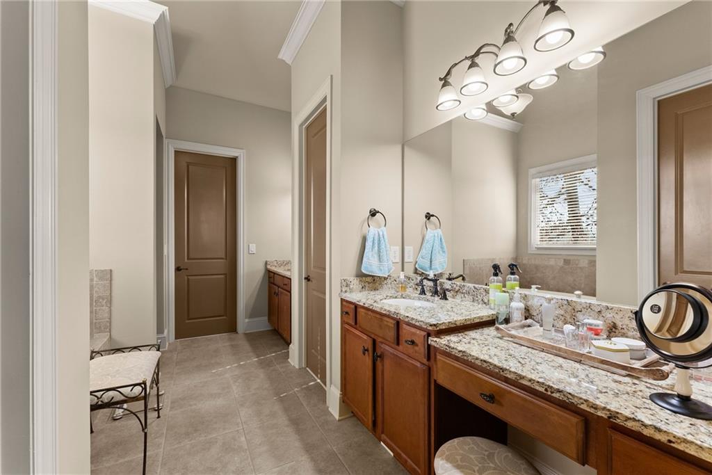 4729 Deer Creek Court, Flowery Branch, Georgia image 32