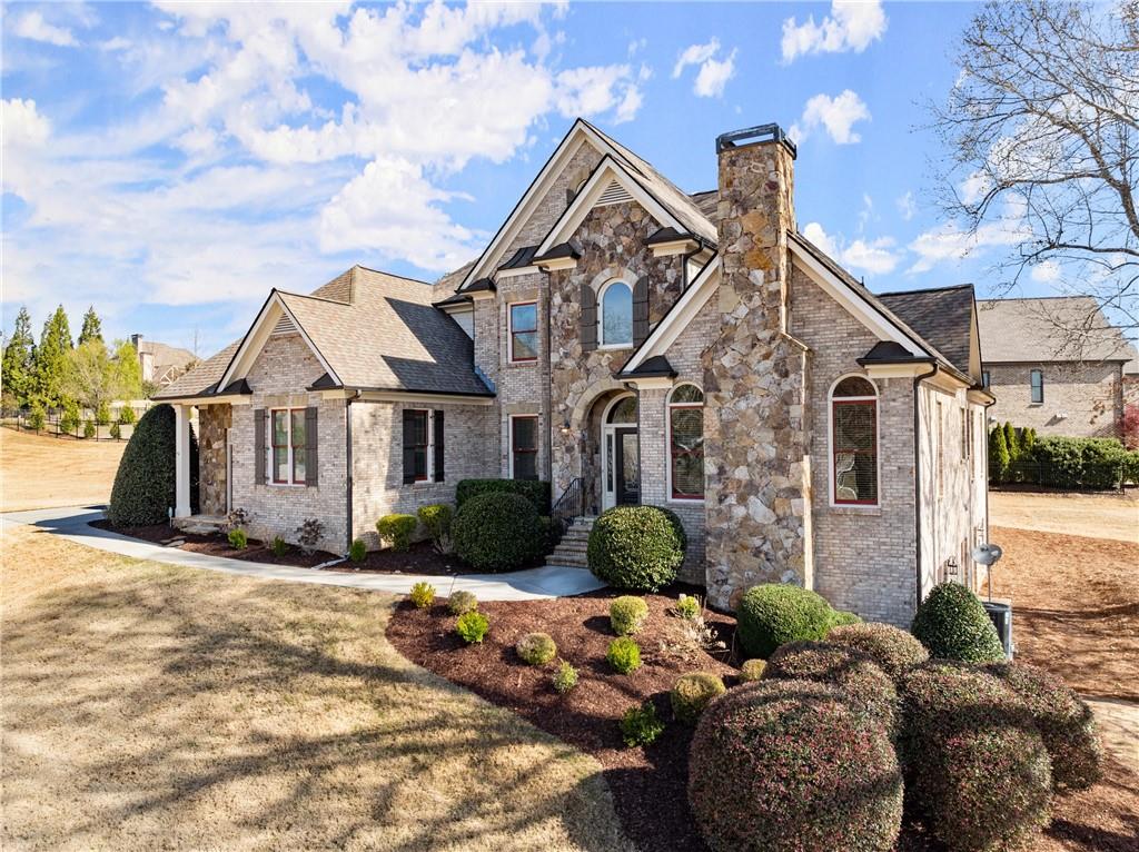 4729 Deer Creek Court, Flowery Branch, Georgia image 3