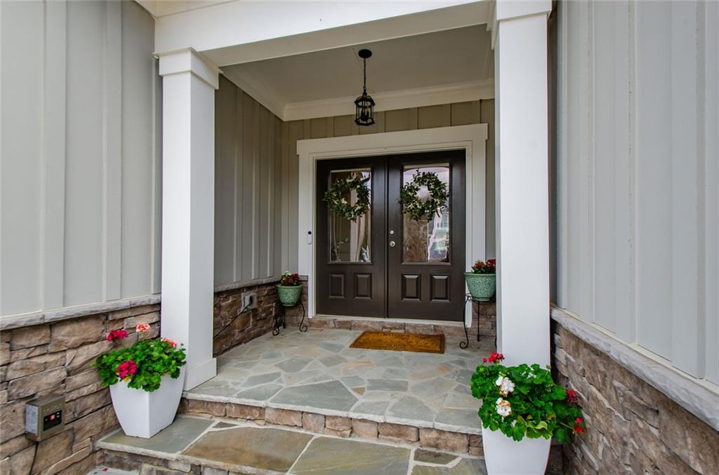 270 Fountain Oak Way