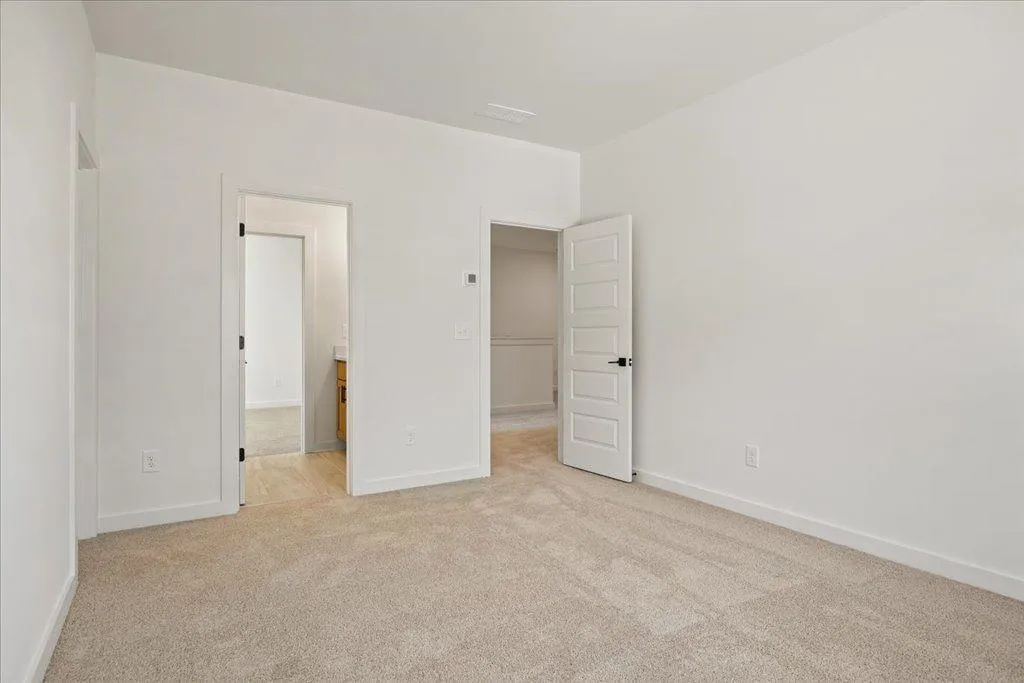 Cumming, Georgia 30028, United States, 4 Bedrooms Bedrooms, ,4 BathroomsBathrooms,Residential,Active,115803