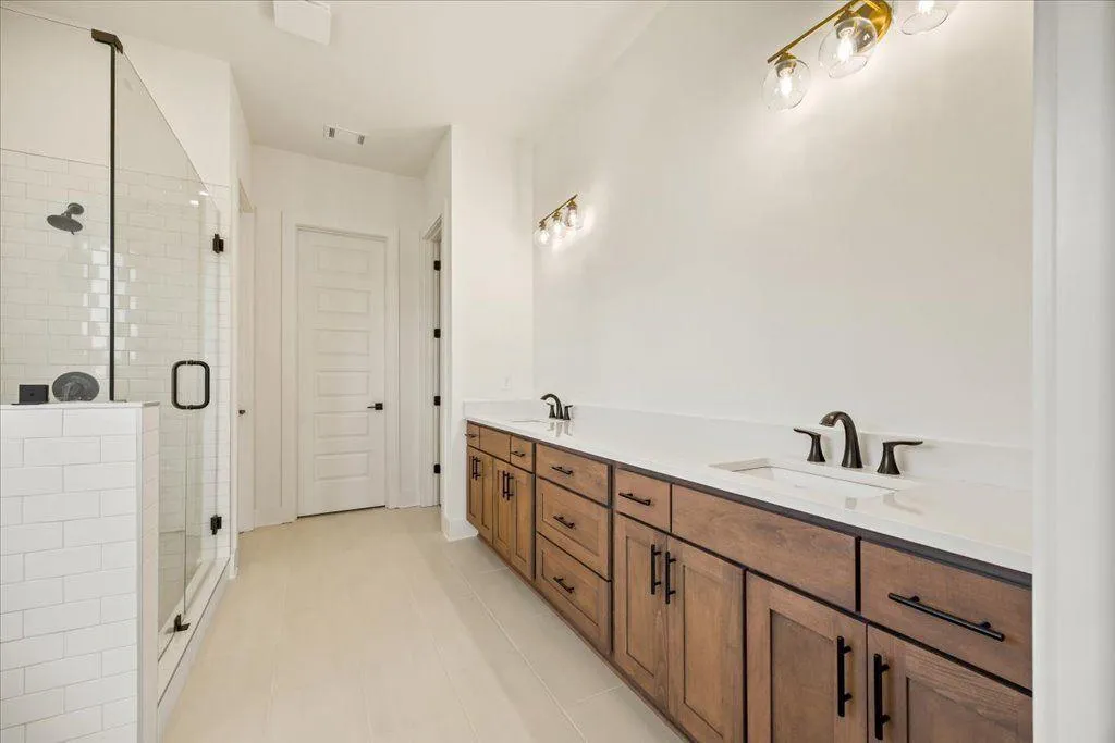 Cumming, Georgia 30028, United States, 4 Bedrooms Bedrooms, ,4 BathroomsBathrooms,Residential,Active,115803